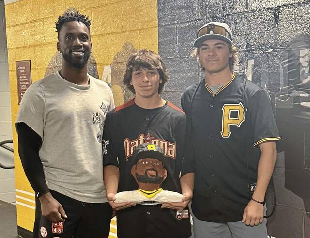 6464121_web1_ms-LO-cutch2-081723