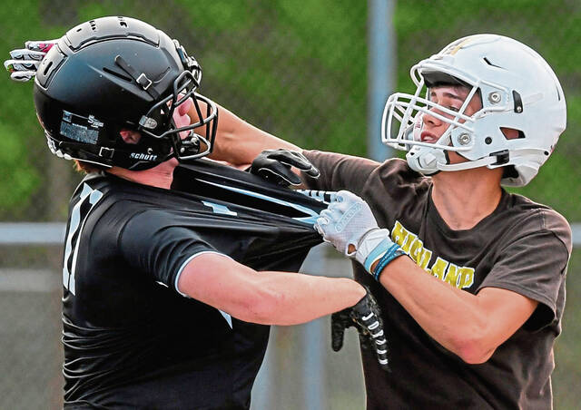 Highlands hunting playoff success