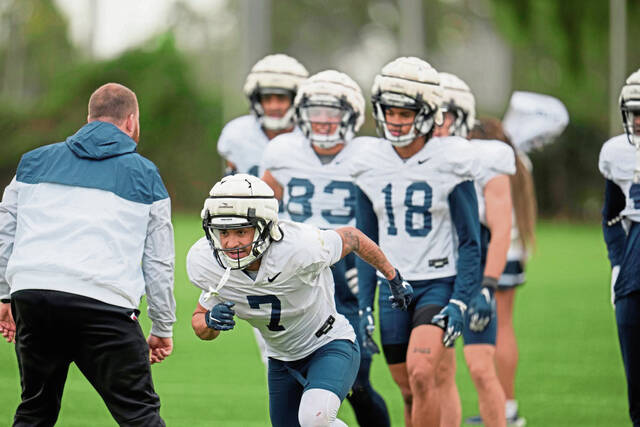 6466307_web1_AP22363800829412