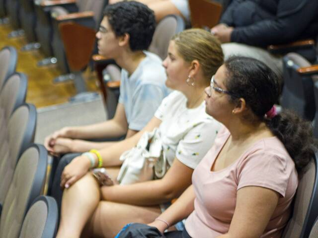 6478214_web1_te-gatewayfreshmen-082423-5