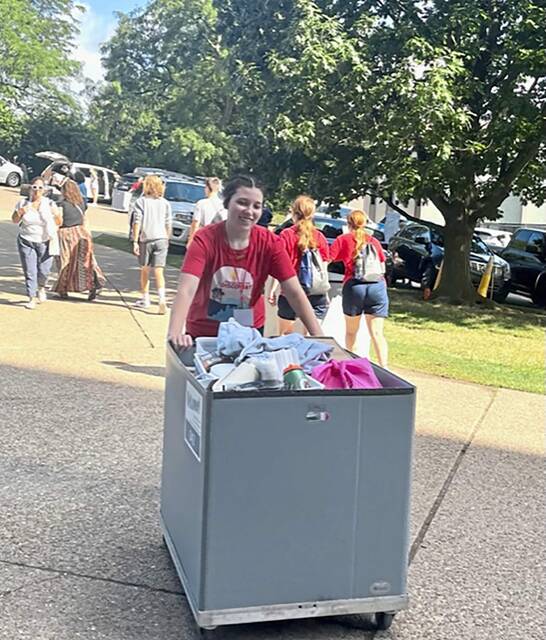 6478644_web1_ptr-collegemovein-3-081623