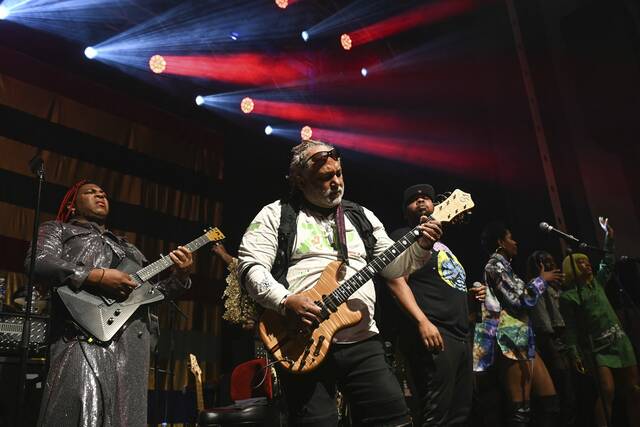 6502613_web1_ptr-GeorgeClinton005-082323