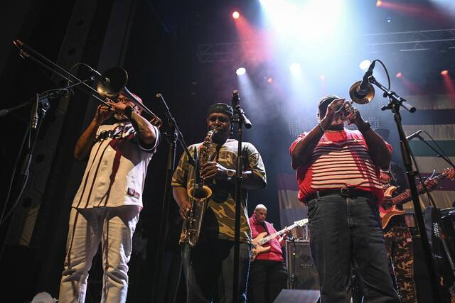 6502613_web1_ptr-GeorgeClinton012-082323