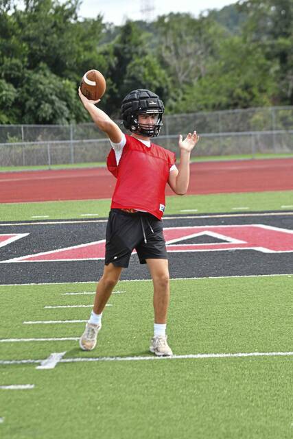 With young roster, Charleroi sets goal to be competitive in every game