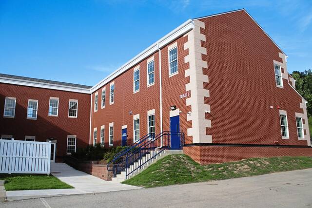 6510120_web1_hj-aquinasacademy-083123