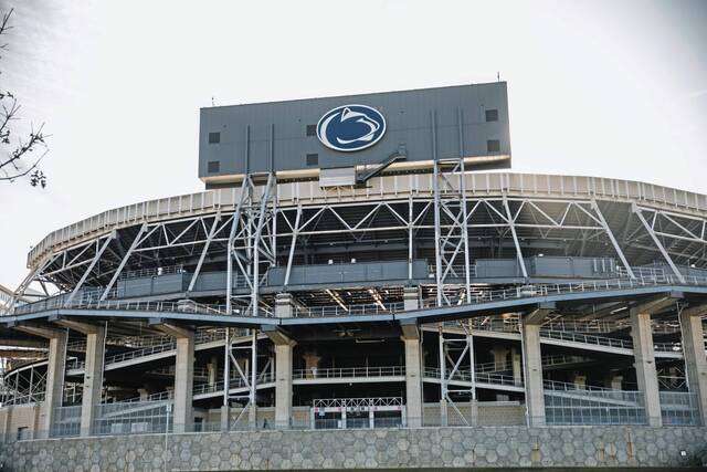 6510278_web1_beaver-stadium