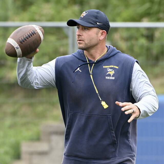 2023 HSSN football position-by-position breakdown: Scouting the new coaches