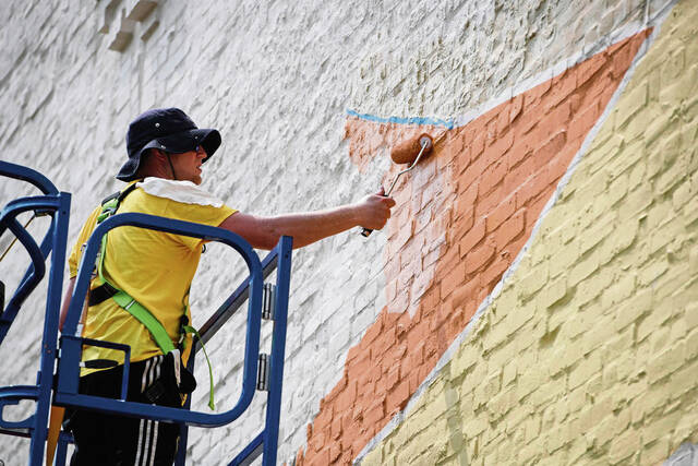 6512028_web1_gtr-JeannetteMural005-082223
