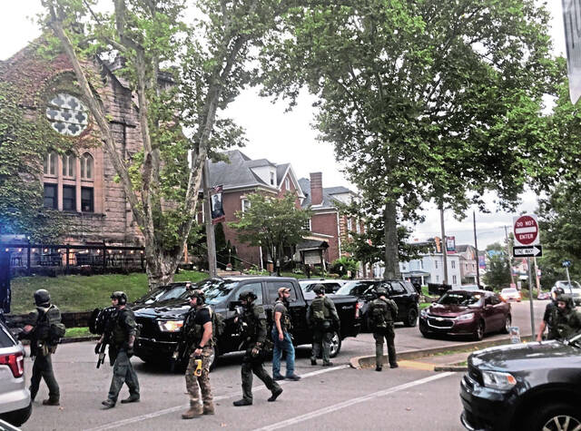 6513926_web1_vnd-VandySWAT-082623