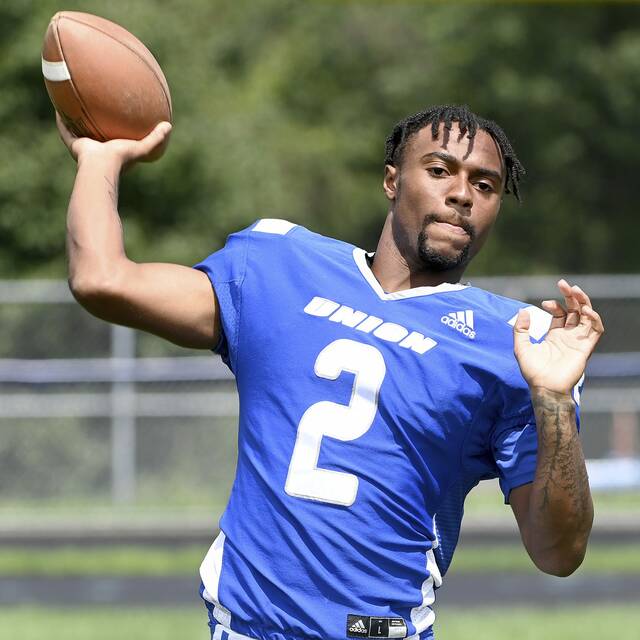 High school roundup for Aug. 26, 2023: Union gets past Mohawk in season-opening barnburner