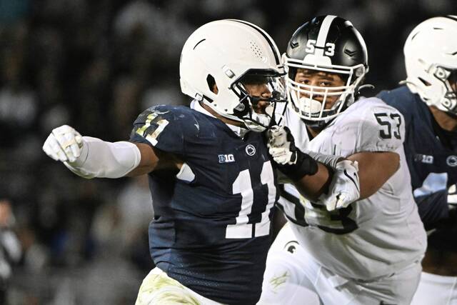 6517248_web1_AP22331579139140