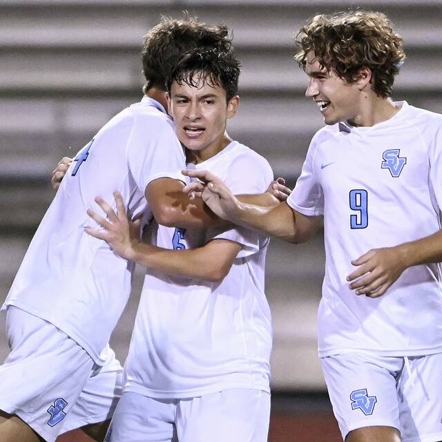 High school roundup for Aug. 29, 2023: Seneca Valley finds winning goal vs. Fox Chapel