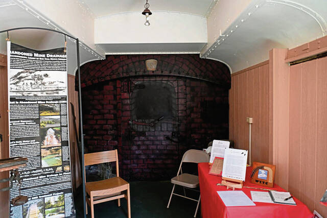 6505048_web1_gtr-250WestNewton003