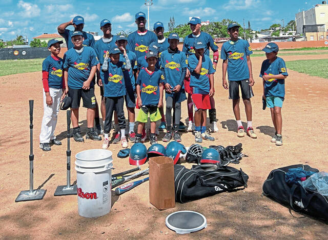 6522450_web1_gtr-SwGbgDominicanDonate2-083023