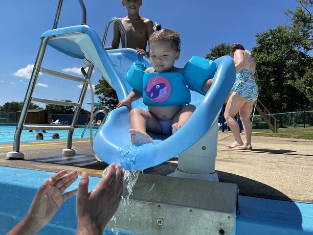 6526332_web1_vnd-lo-LeechburgPool1-0705622