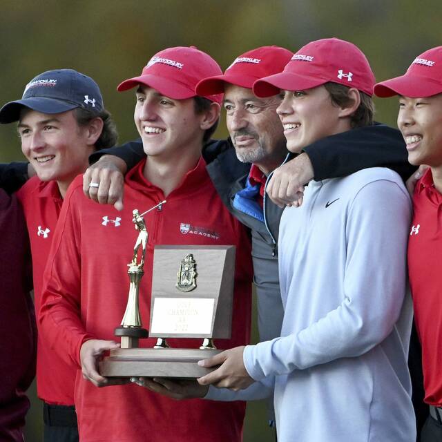 Longtime Sewickley Academy athletic director Win Palmer, who also coached 3 sports, dies at 65