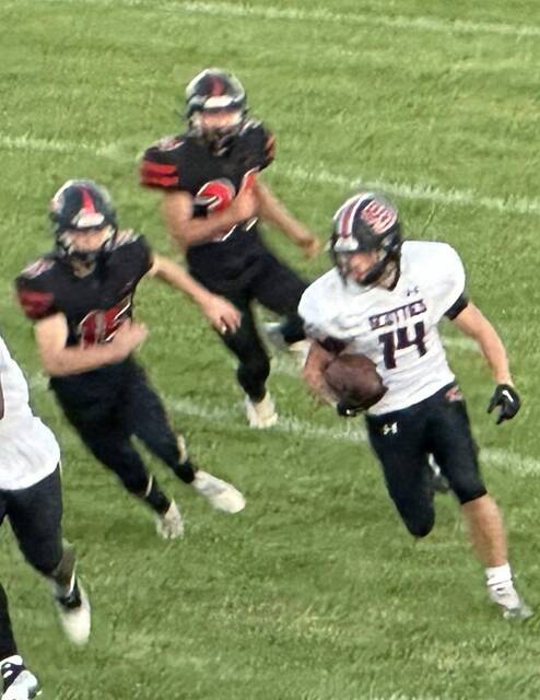 Da’sjon Craggette carries Southmoreland to blowout victory