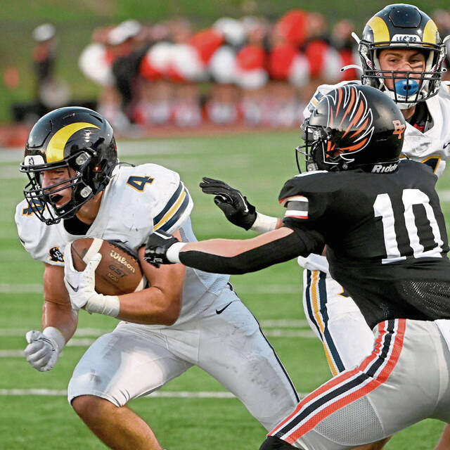 5 things we learned in high school football Week 1: Longtime Bethel Park coach returns but on opposite sideline