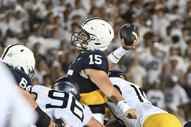 6539711_web1_AP23247581454173