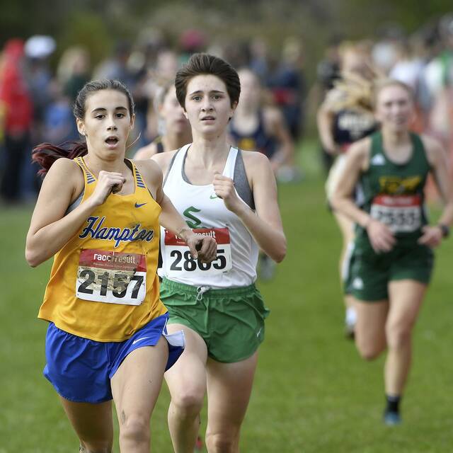 Promising young runners could help keep Hampton girls cross country on top