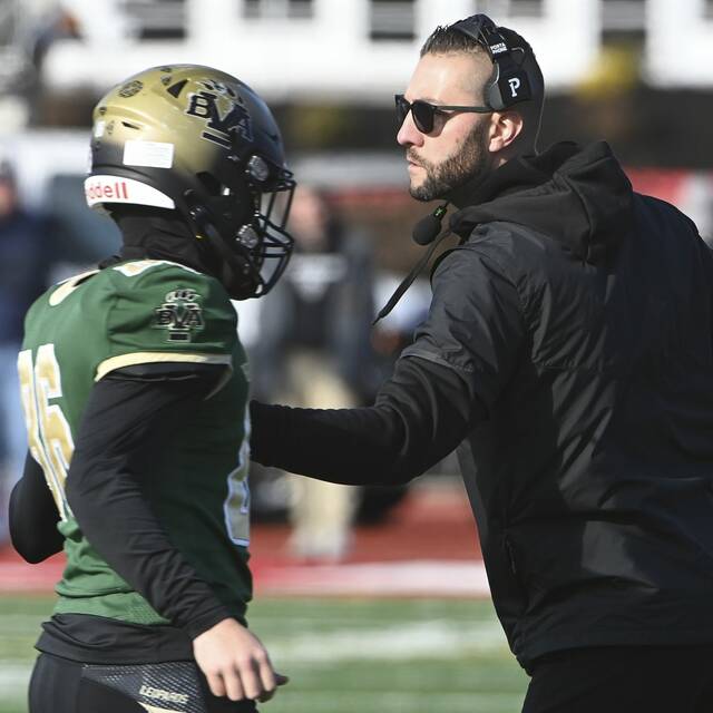 Westmoreland County high school football notebook: Kickers giving teams a leg up