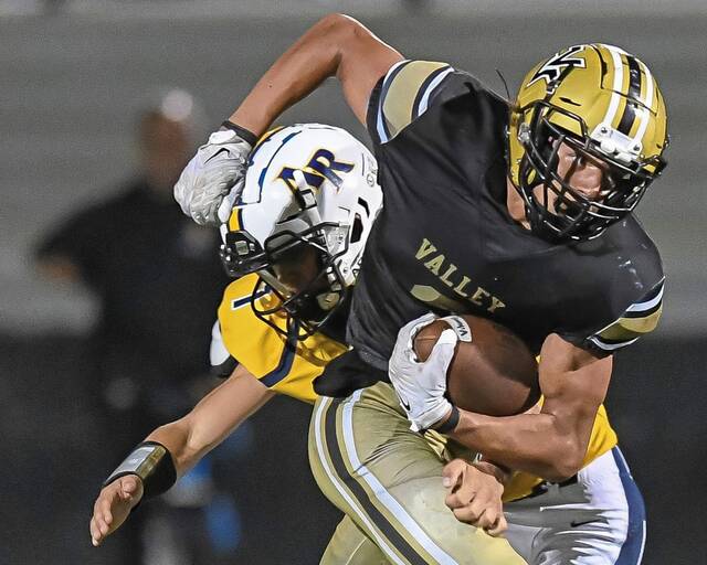 Valley, Burrell players amped up for annual ‘Battle of the Bypass’