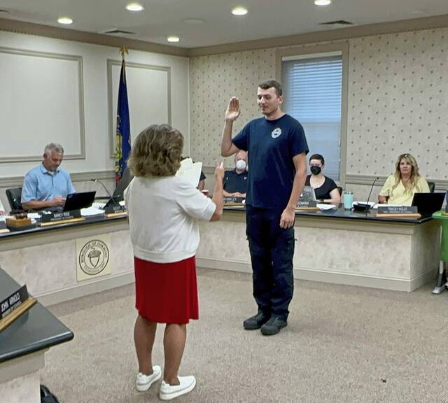 6544719_web1_pal-NewFiremen-090723