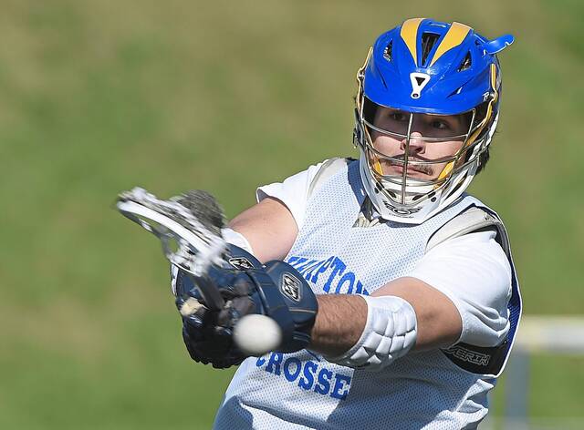 ‘Surprised’ 3-sport standout among selections for Hampton hall of fame Class of 2023