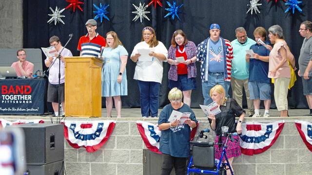 6562945_web1_vnd-911fundraiserharmar-091323-18