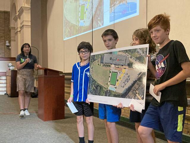 6565381_web1_ptr-GreenfieldSchoolyard2-091423