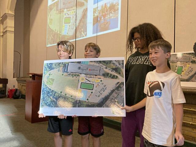 6565381_web1_ptr-GreenfieldSchoolyard3-091423