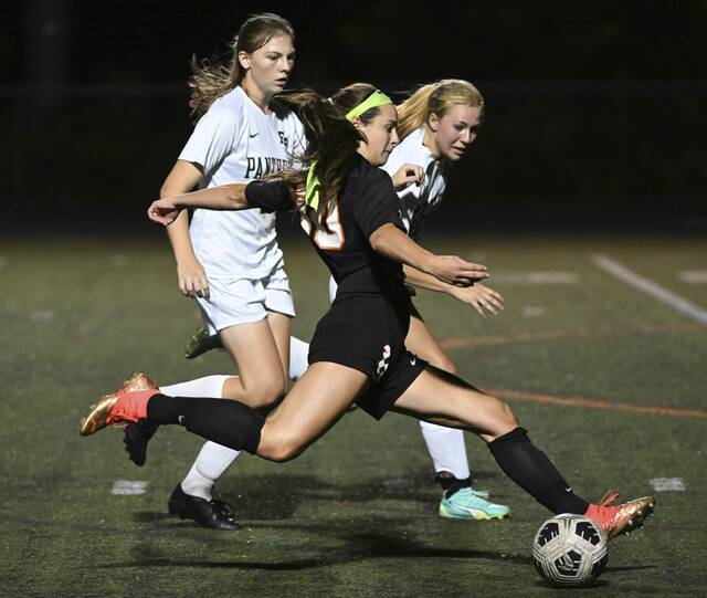 Latrobe girls soccer team powers past Franklin Regional with 2 first-half goals