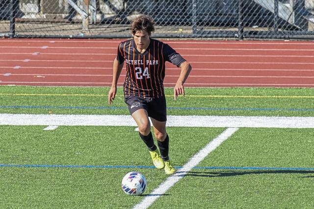 Strong start fuels Bethel Park boys soccer toward postseason run