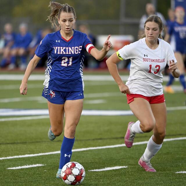 Mt. Pleasant builds state rankings case with 6-0 win over rival Southmoreland