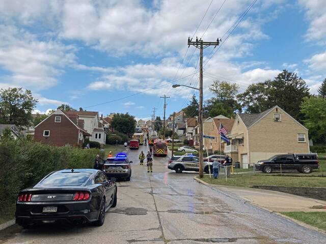 6588755_web1_ptr-BrooklineFire1-092123