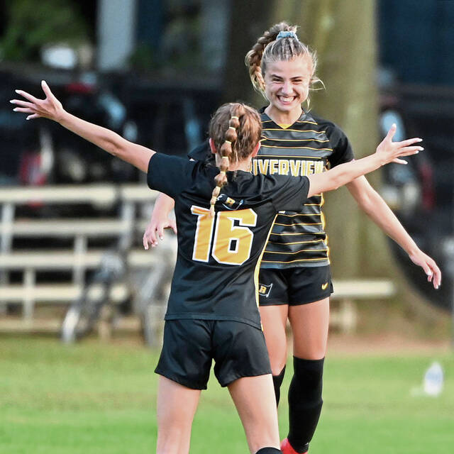 Lola Abraham’s 4 goals lift Riverview to dominant win over No. 1 Springdale
