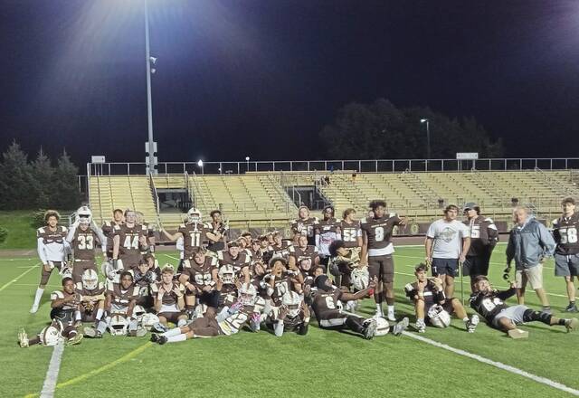 Wild play lifts Highlands to victory over Indiana