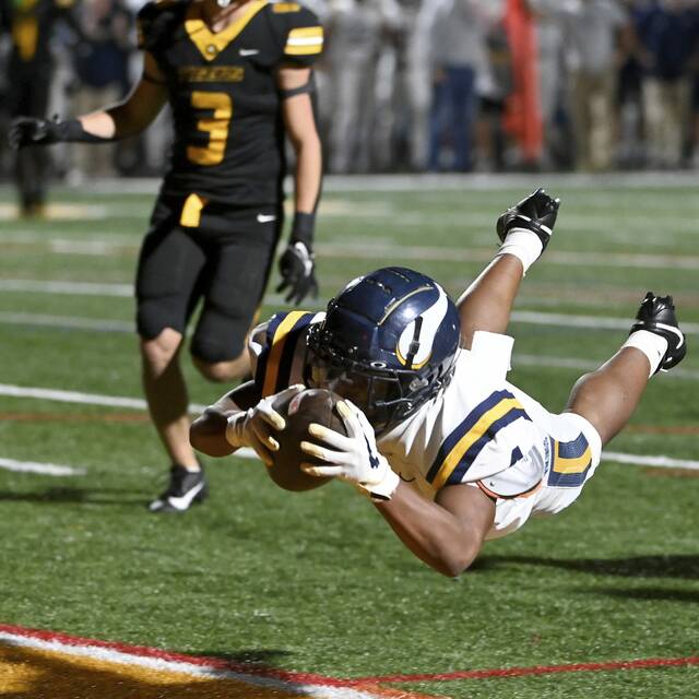 Central Catholic makes statement, handles North Allegheny