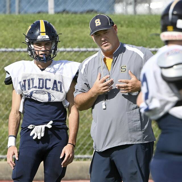 WPIAL Class A football roundup: Shenango upsets No. 5 Rochester in Big 7