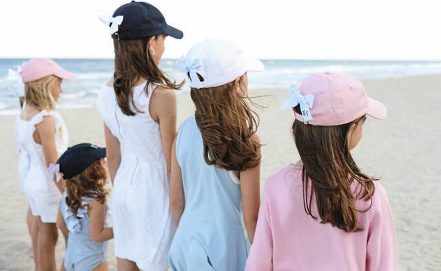 6612965_web1_her-bitsandbows-9