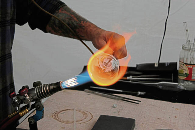 6346917_web1_gtr-glassfestlive-092523--4-