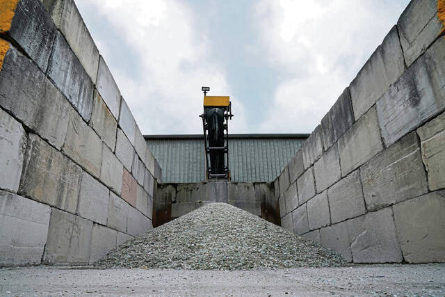 6549906_web1_gtr-RecyclingBusiness03