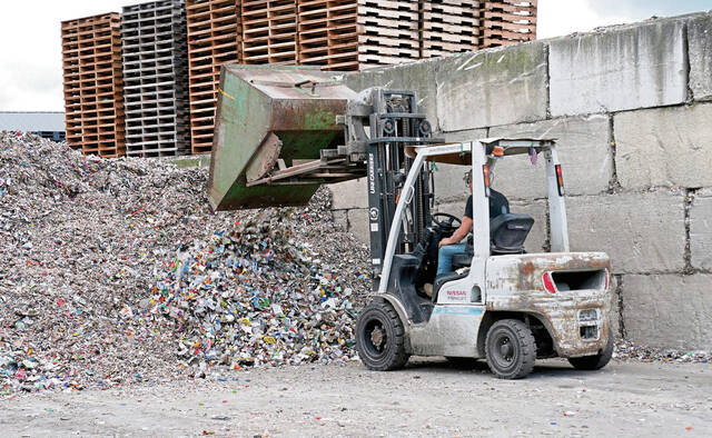 6549906_web1_gtr-RecyclingBusiness05