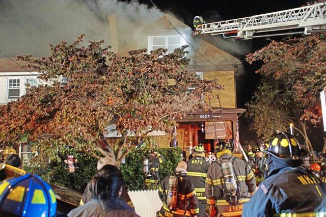 6610452_web1_vep-lo-ScenesFire2-100823
