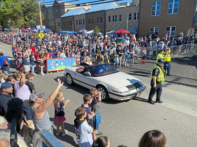 6622252_web1_sj-ShalerHomecoming-102623