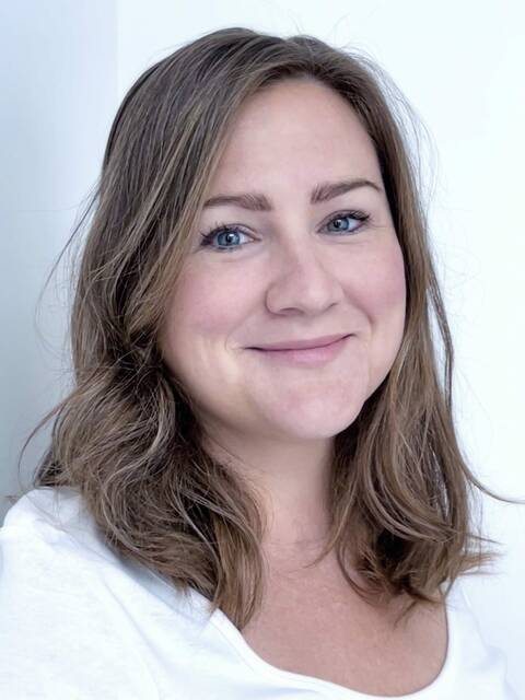 6626594_web1_sarah-hertweck