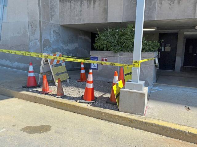 6632141_web1_gtr-courthousewatermain