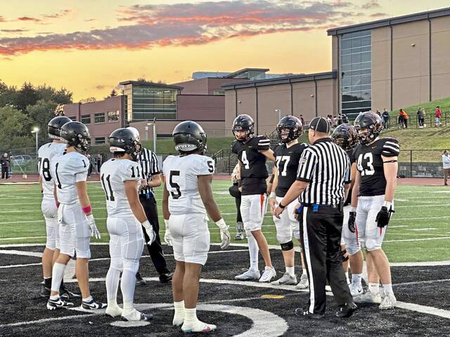 Bethel Park runs well in home victory over Upper St. Clair