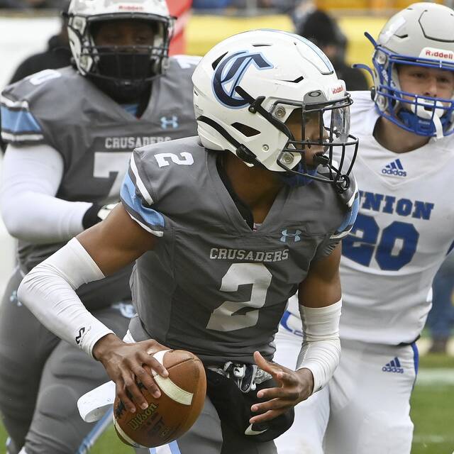 WPIAL Class A football roundup: Bishop Canevin holds off Cornell in Black Hills