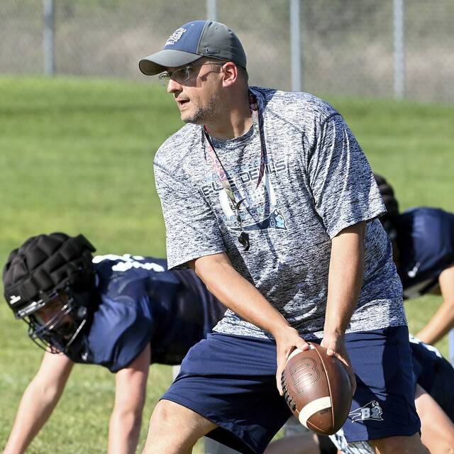 High school roundup for Oct. 7, 2023: Zack Schrockman boosts Burgettstown past OLSH